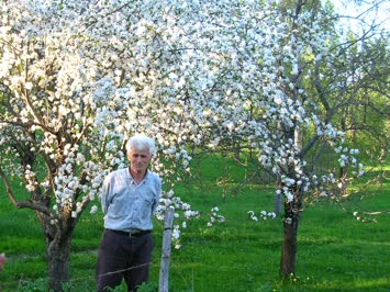 zendebadan Müzekkir Saymaz