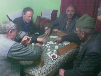 KÖYDE OKEY PARTİSİ