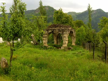 Vel Eski Mezarlık