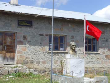 İlkokul - Suat Çelik