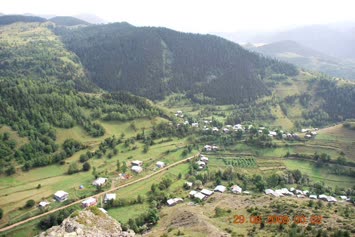 KAYABAŞINDAN KÖYÜN GÖRÜNÜMÜ