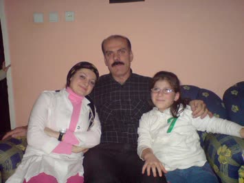 NUMAN VE KIZLARI