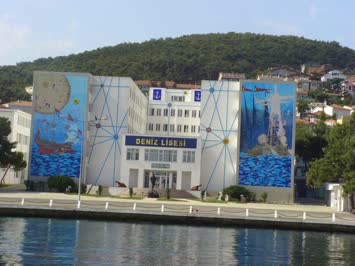 ADI ÜZERİNDE GÜZEL BİR YERİMİZ,ADALAR
