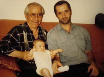 Üc Nesil Bir arada