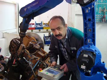 24 Senedir Robot Programciligi yapiyorum 