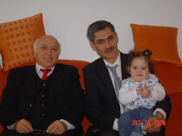 Remzi Yeni-Ersin ve torunum ALARANUR.