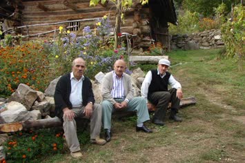 Amcam, Babam, Eniştem