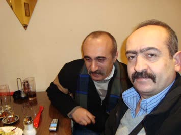 Atila Abim (solda) ve Ben