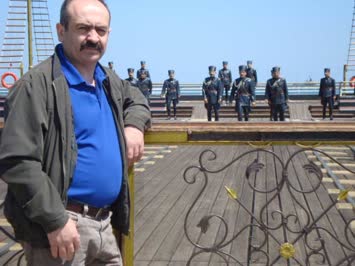Samsun Iskelesi-Arkada Atatürkün Samsuna cikis canlandirmasi