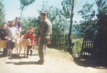 bu fotoda kaç kişi var