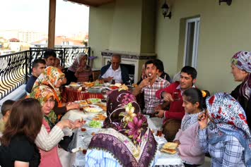 GEBZEDE BAYRAM KAHVALTISI