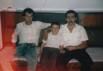 Soldan:Naci Yazar, Yavuz, ve ben Atanur