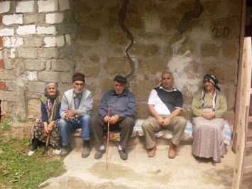 YAMACLI KÖYÜNDEN BİR KES,T