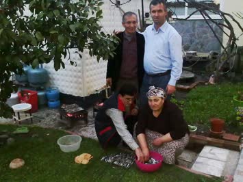 Temel ALTUN-Nazmiye ALTUN-Talip DEDE ve ben