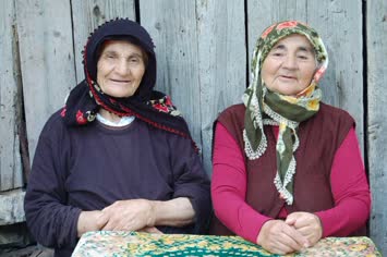 HEDİYE-MAHPERİ KARTAL 