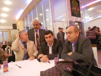 Soldan saga: Tuncer Yazar, Engin Yazar, Yavuz Kemal yazar ve ben Atanur Erdem 
