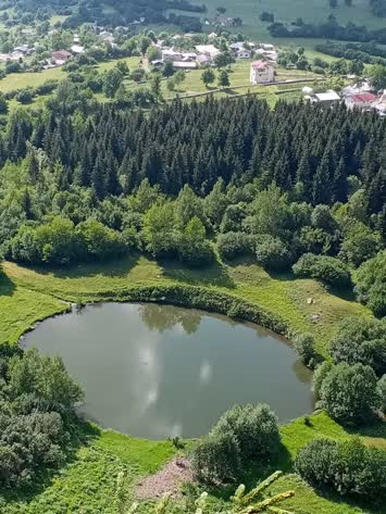 Rutav Gölü